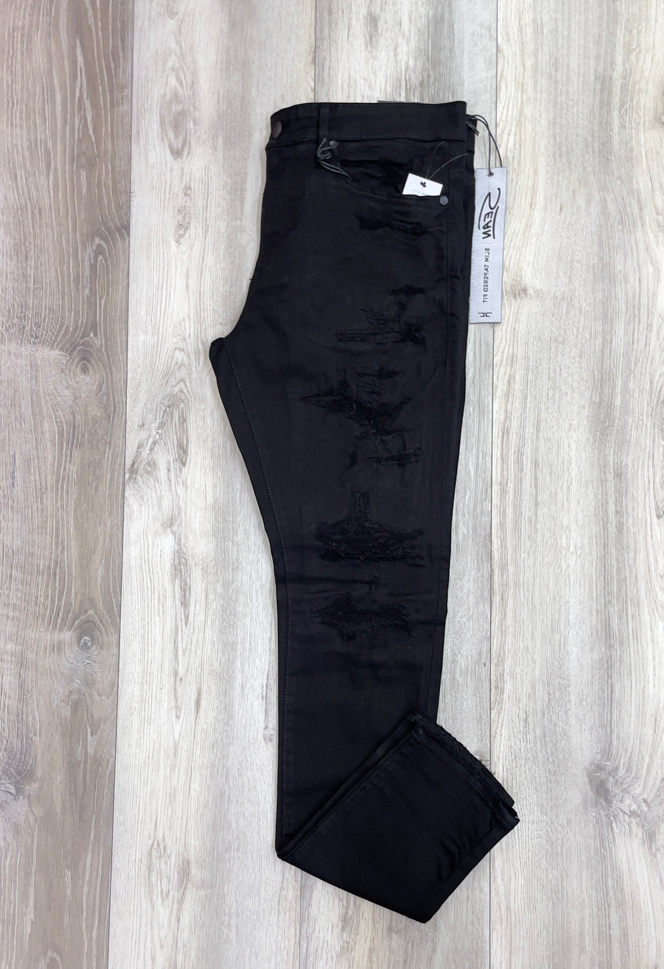 BLACK RIPPED SKINNY JEANS