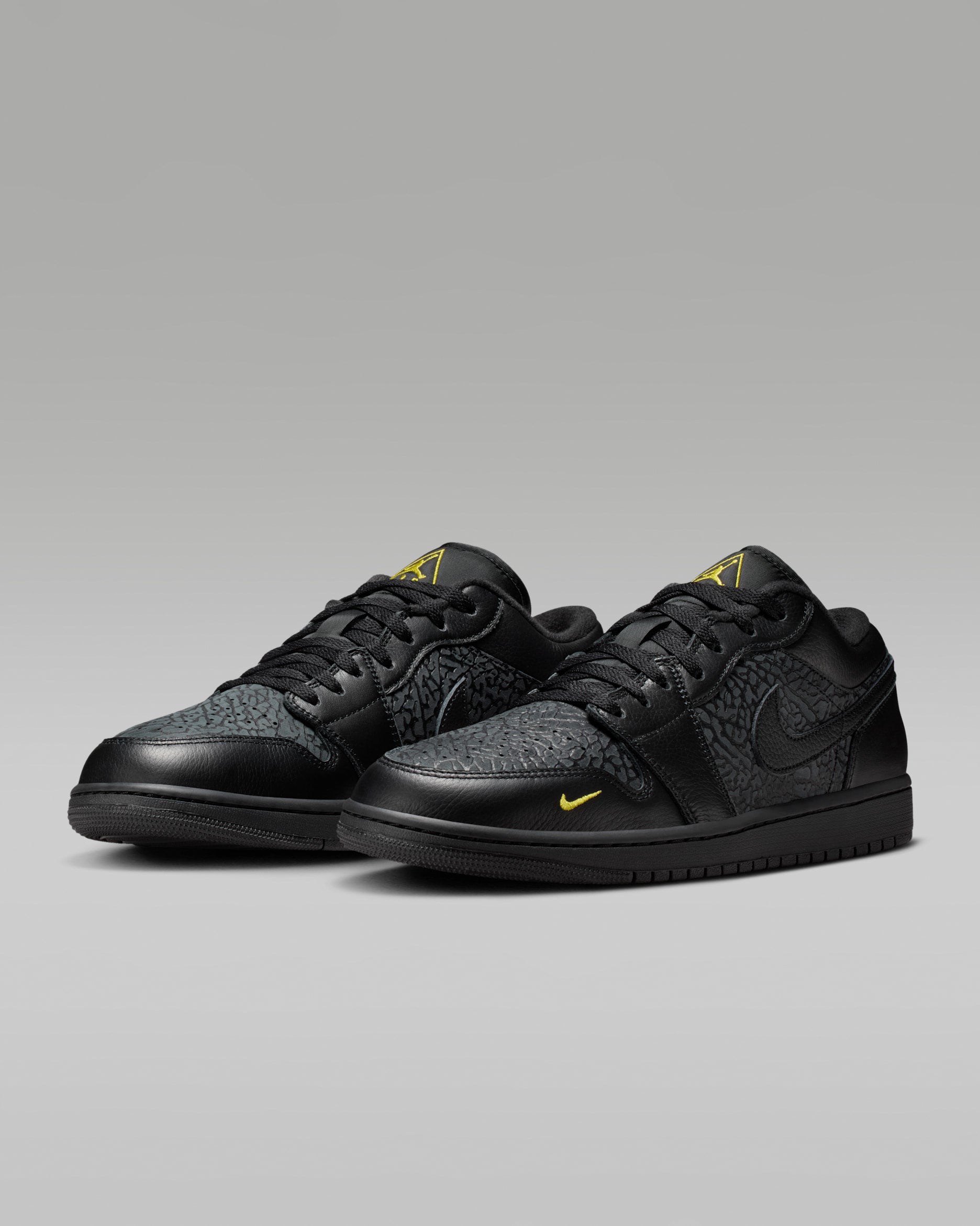 AIR JORDAN 1 LOW SE