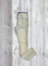 LIGHT WASH SLIM FIT DENIM JEANS