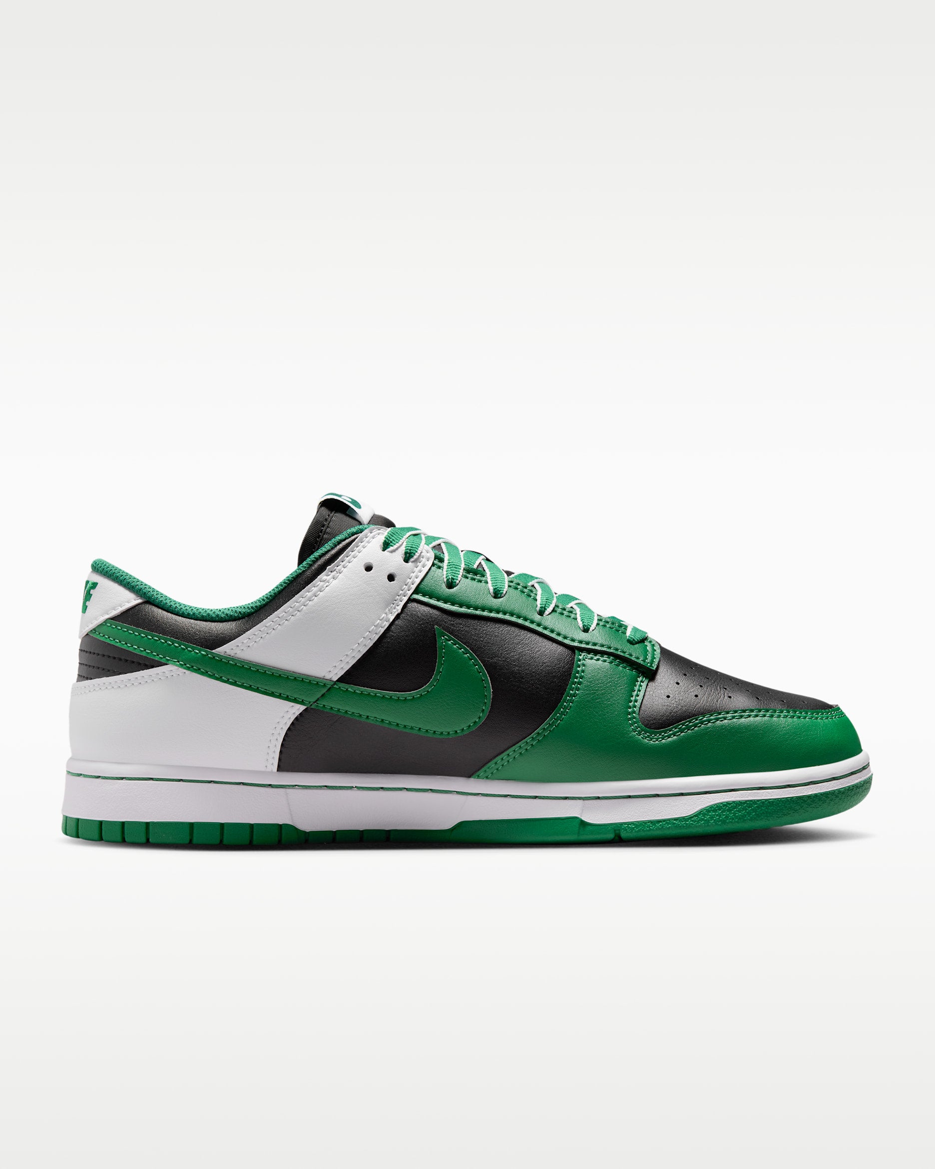 Nike dunk low retro