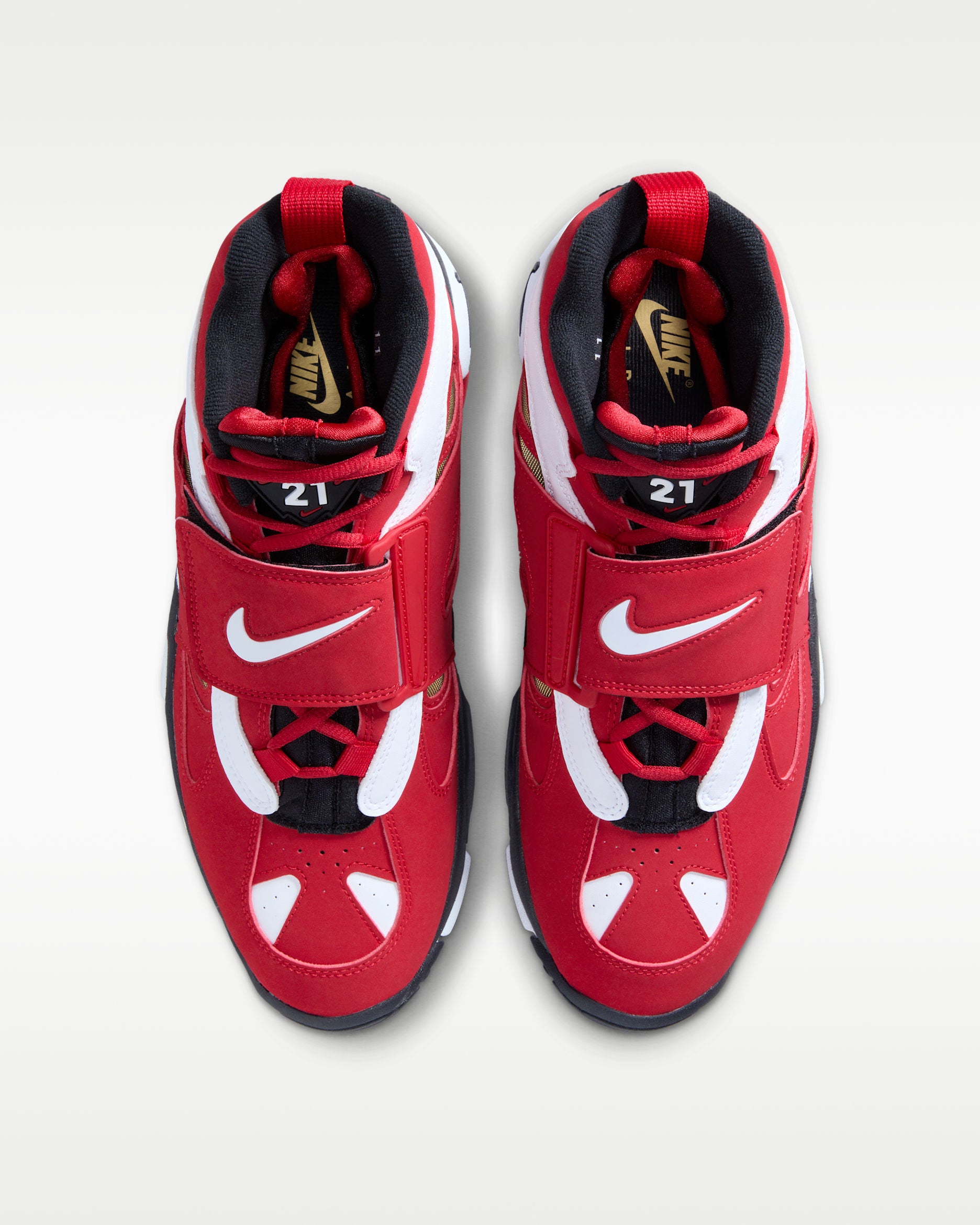 NIKE AIR DIAMOND TURF