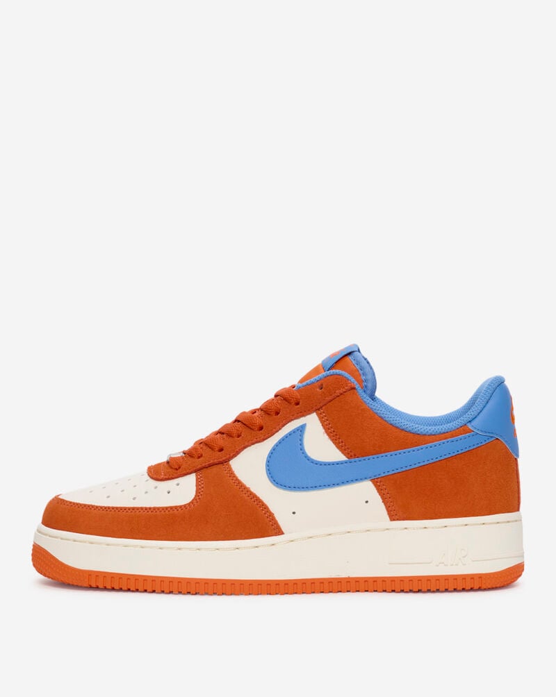 NIKE AIR FORCE 1 LV8