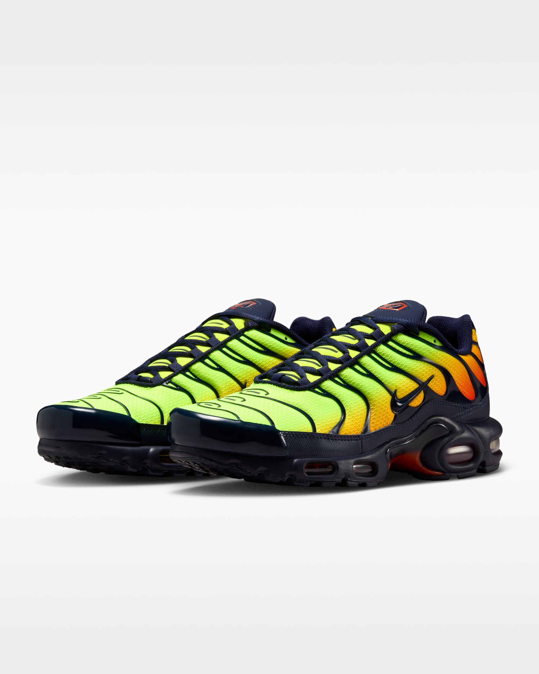 AIR MAX PLUS