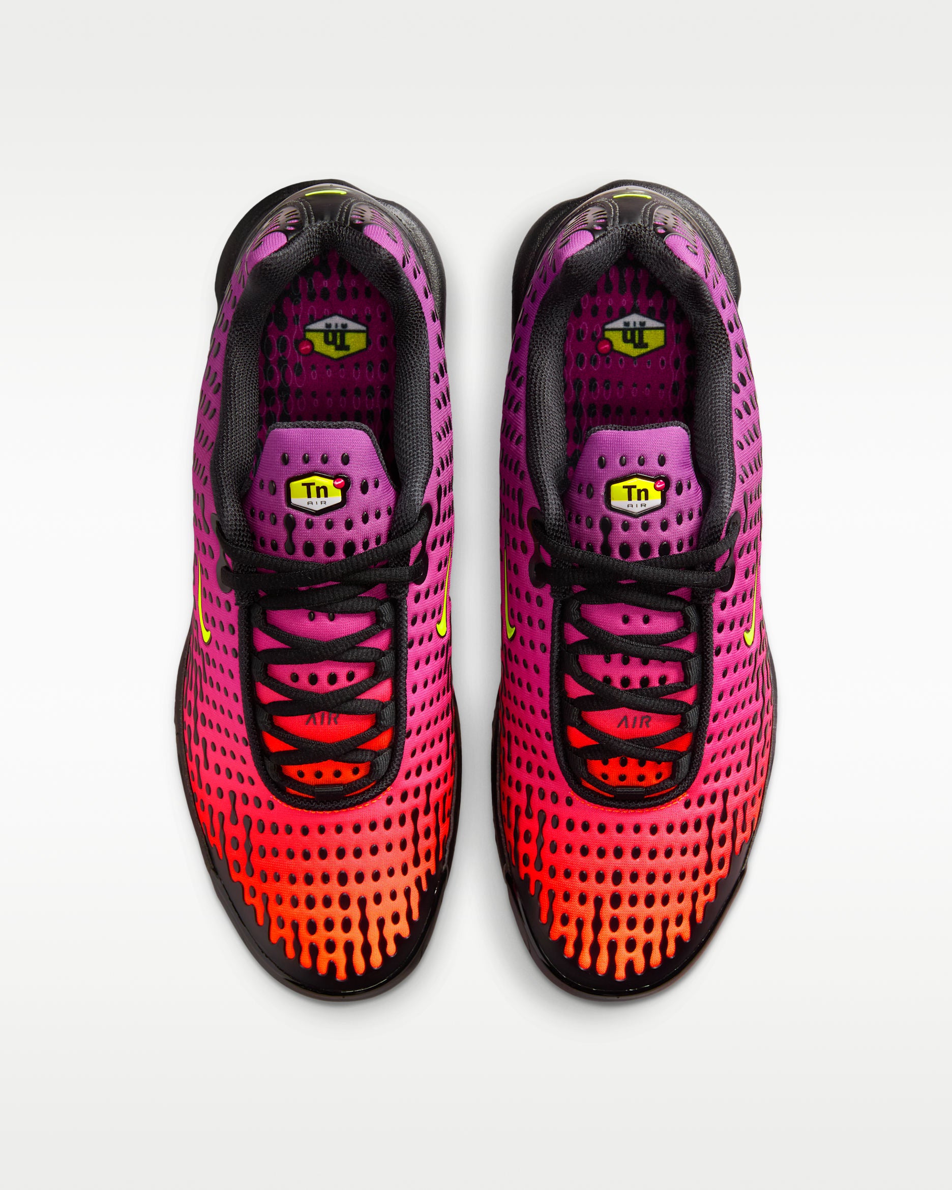 NIKE AIR MAX PLUS VII