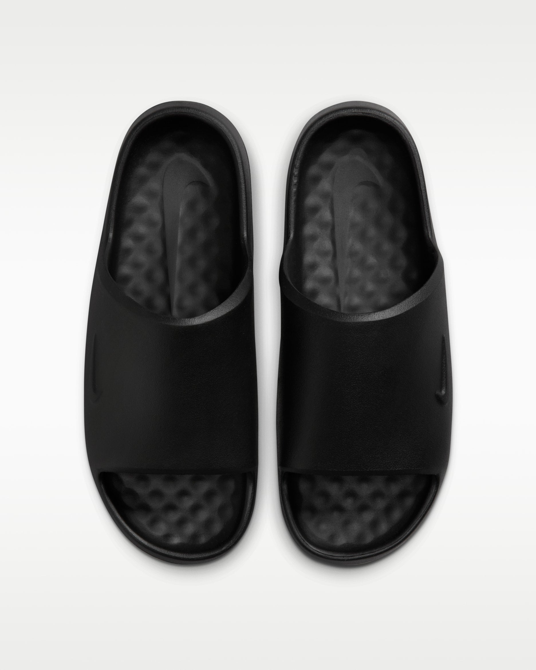 Nike calm slide