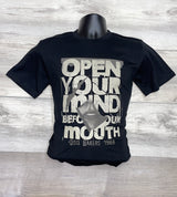 BLACK “OPEN YOUR MIND” GRAPHIC T-SHIRT