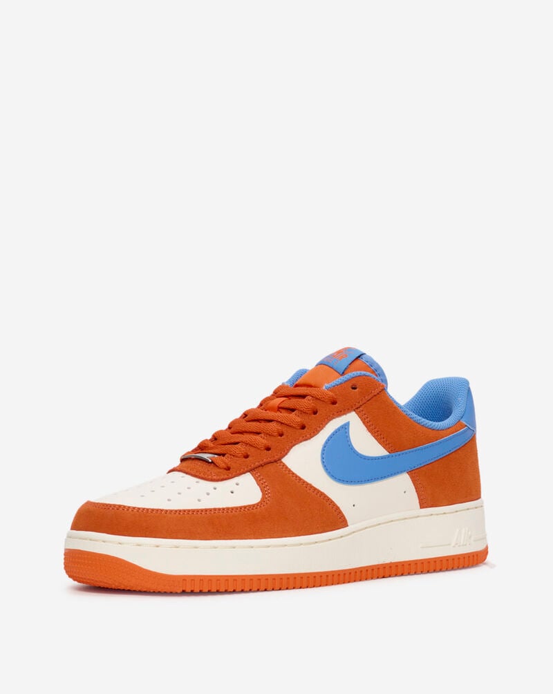 NIKE AIR FORCE 1 LV8