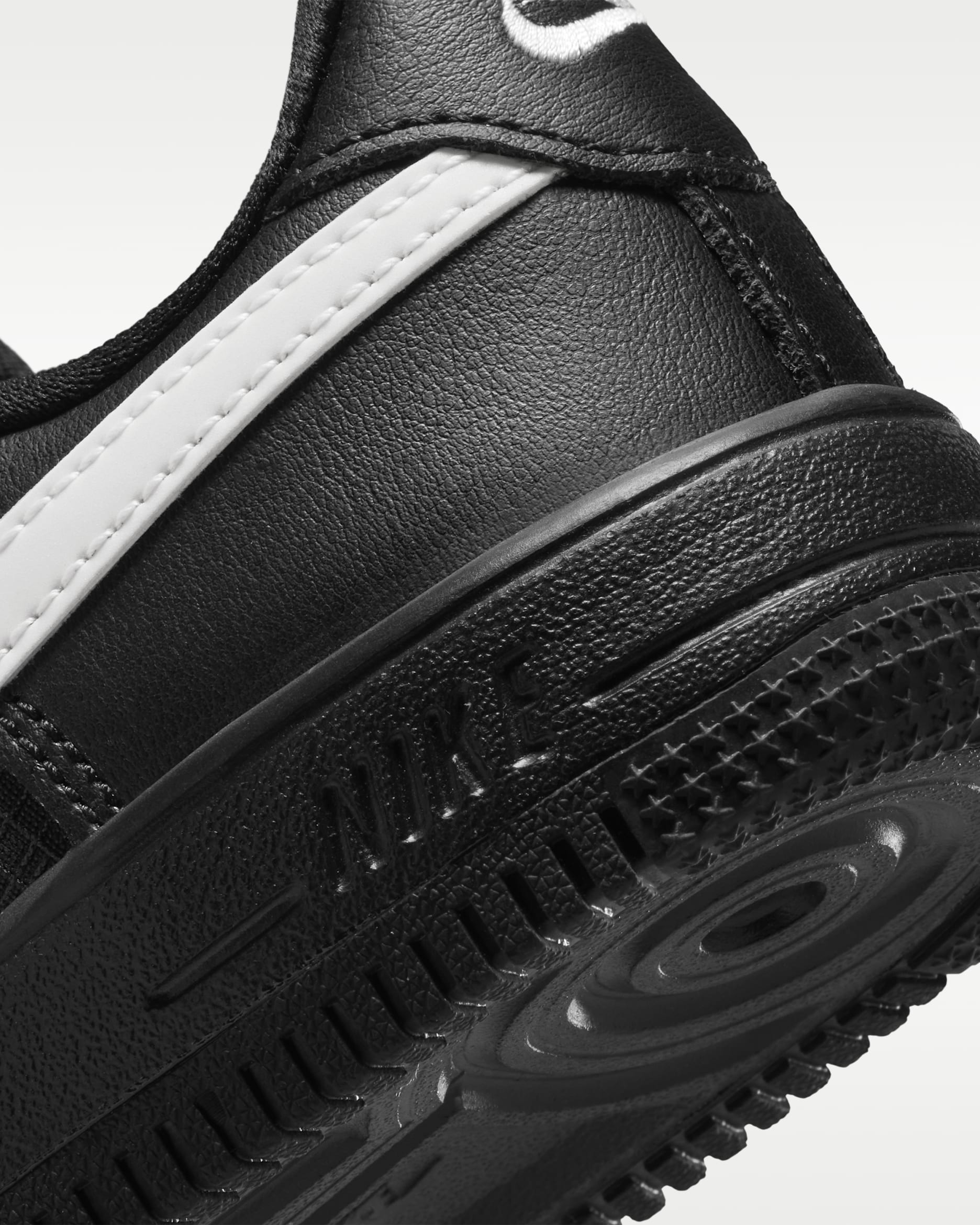 Nike Force 1 Low Tech (ps)