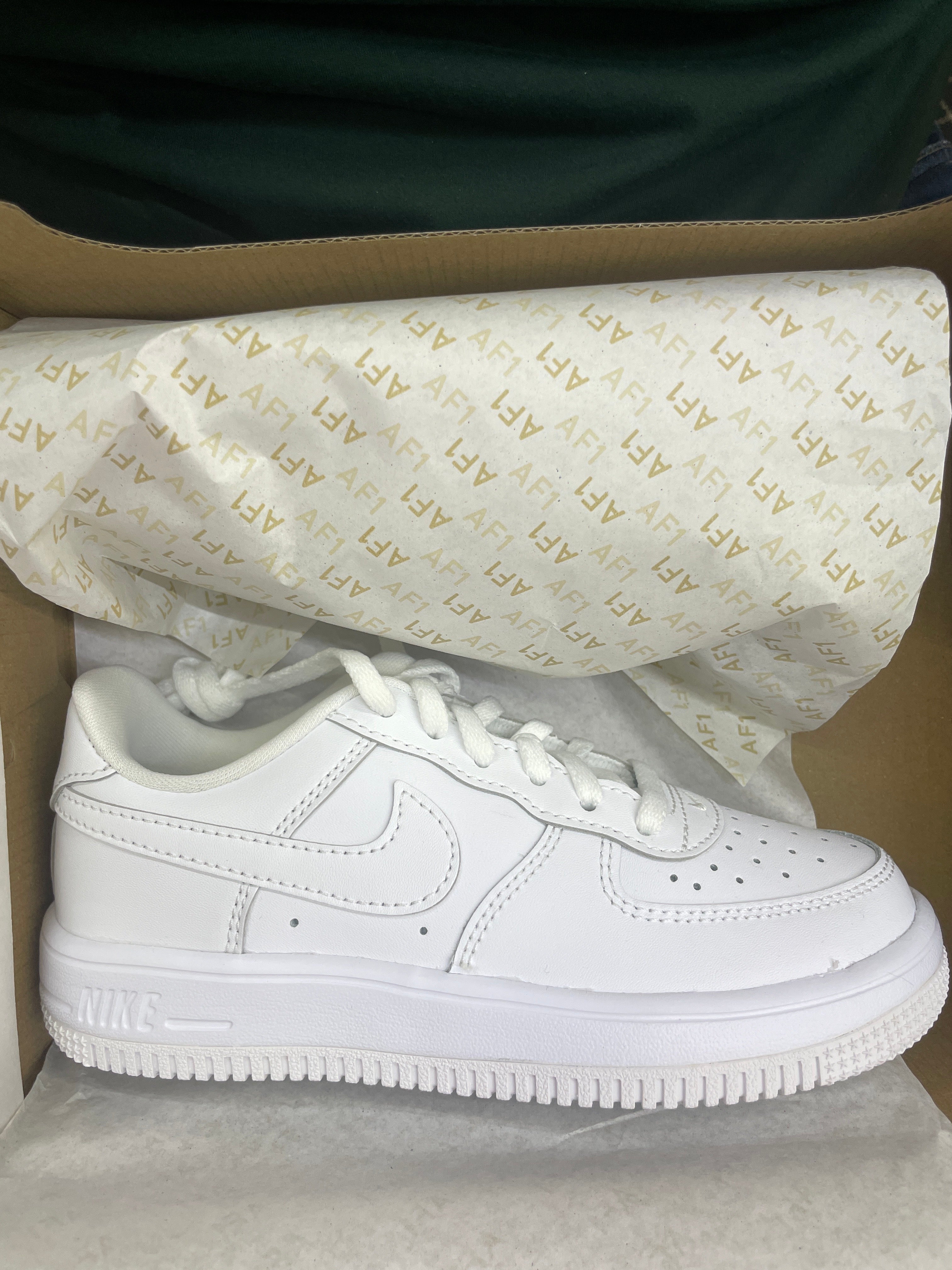 NIKE AIR FORCE 1 PS