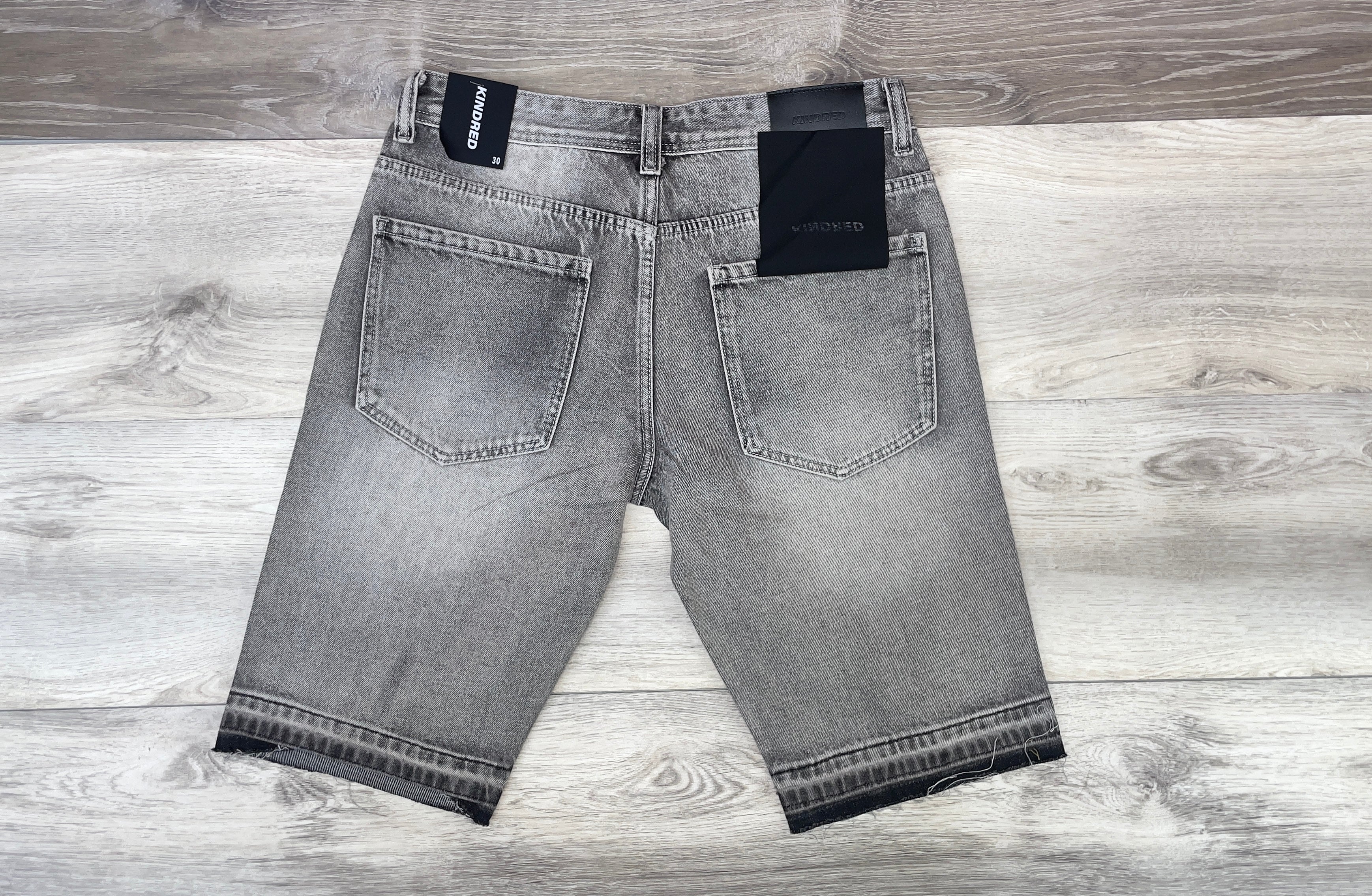 SHORTS WITH RHINESTONES