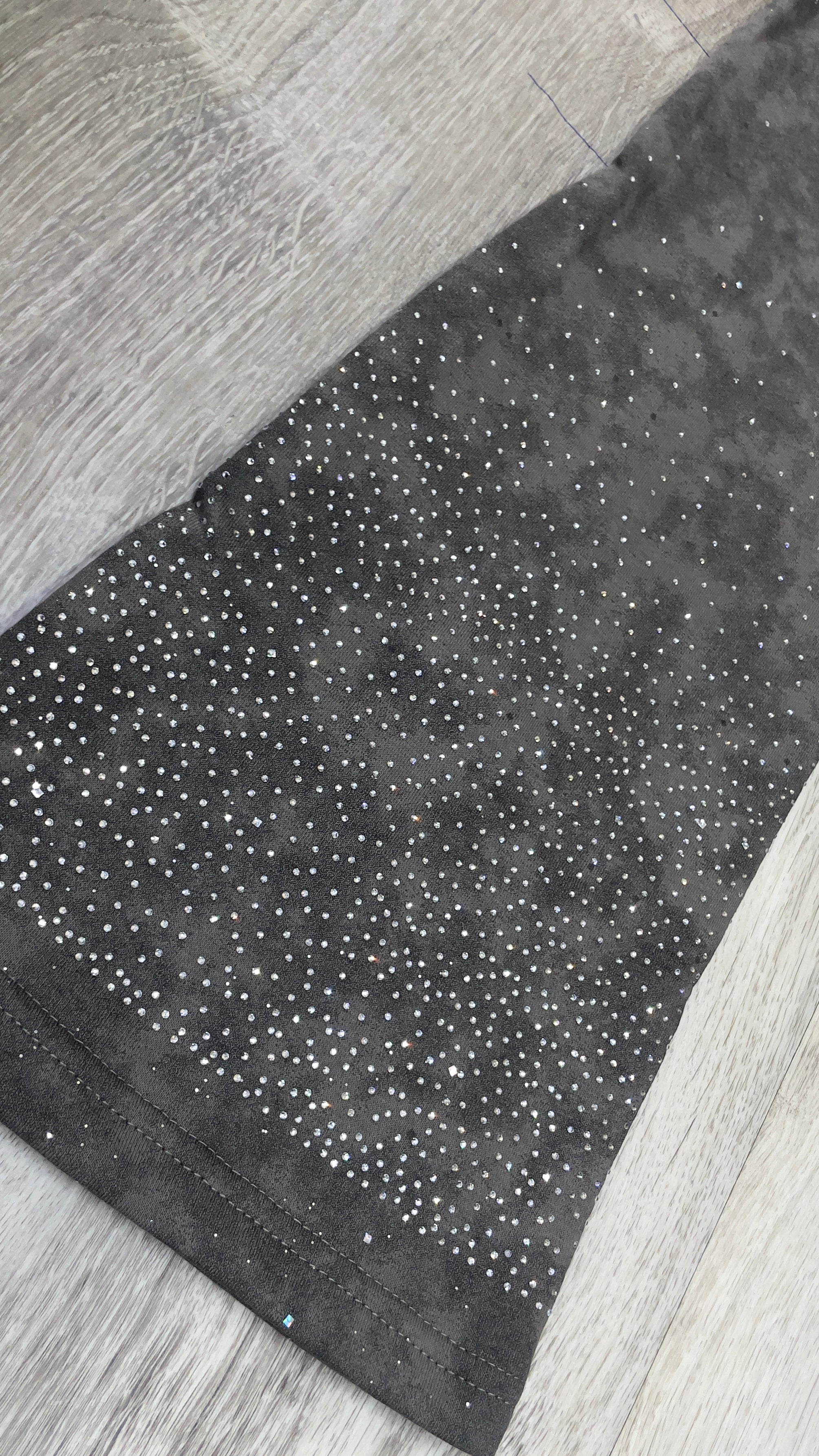 BKYS RHINESTONE VELOUR FLARE PANTS