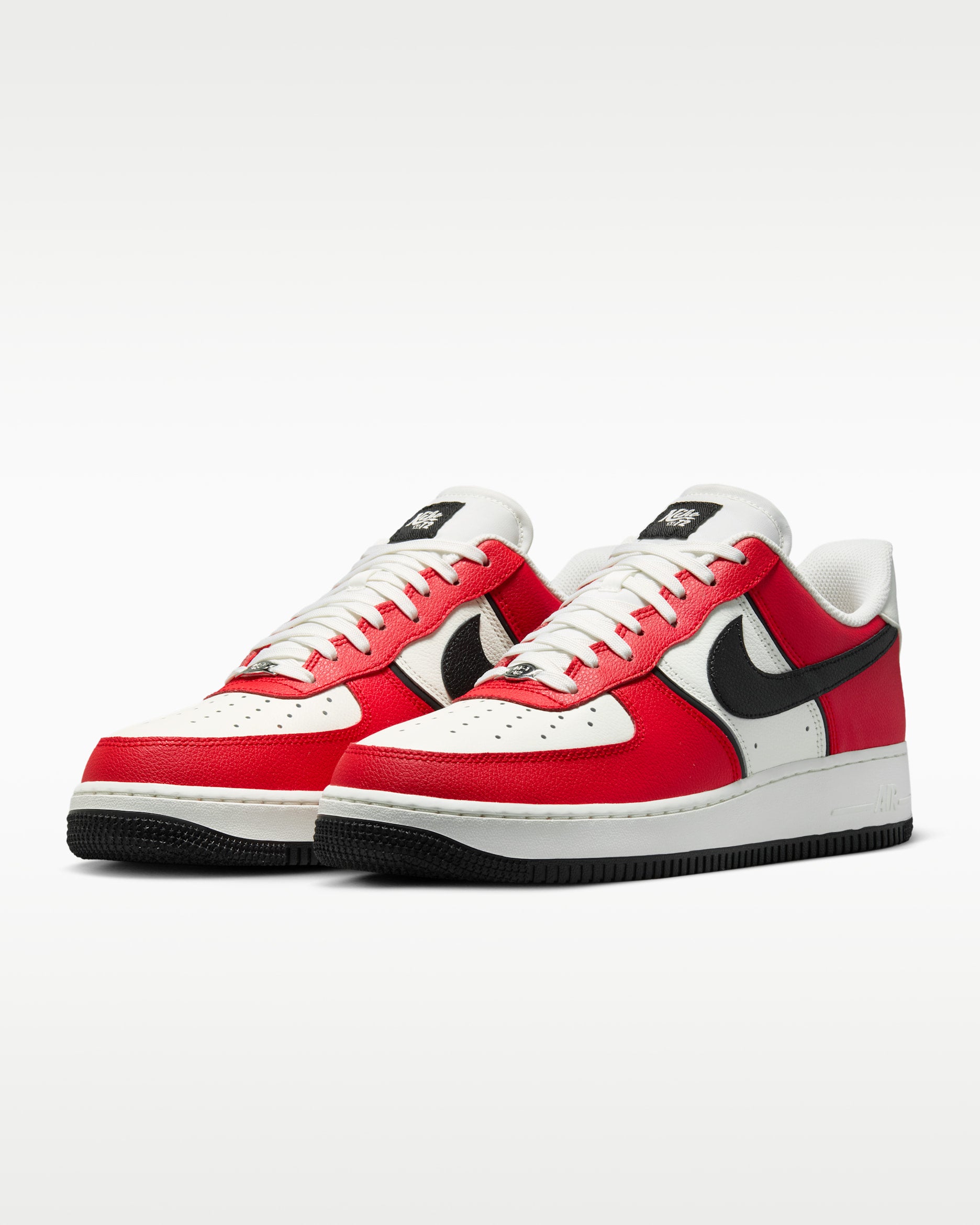 Nike Air Force 1 '07 LV8