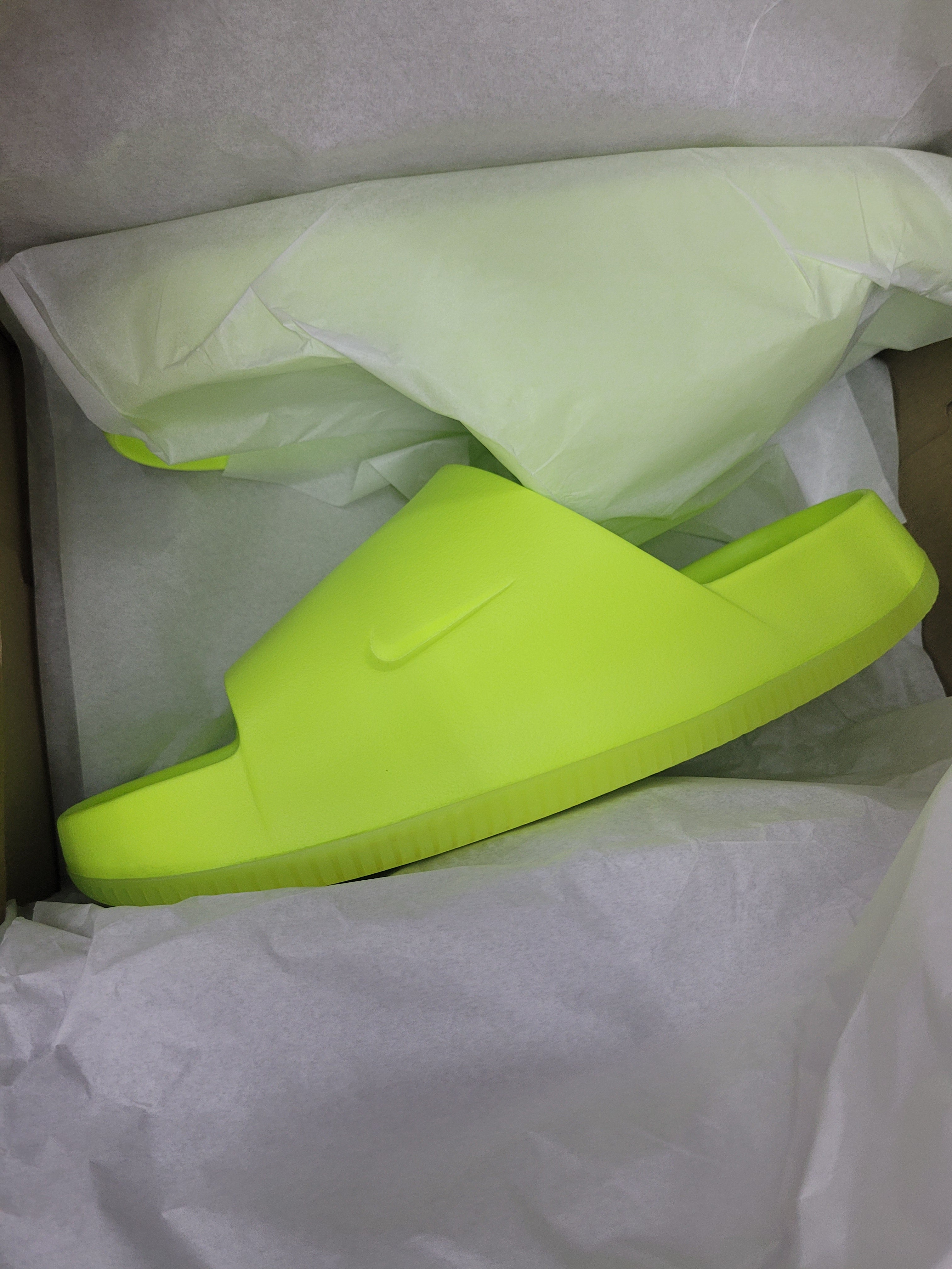 NIKE CALM SLIDE